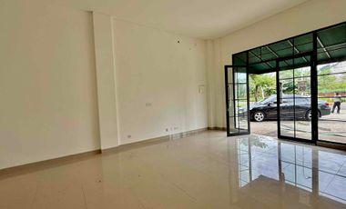 Ruko Allertone Lane 3 lantai di main boulevard