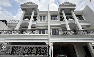 RUMAH MEWAH CLASSIC TERMURAH JAGAKARSA, JAKARTA SELATAN