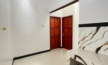 Rumah Favorit Keluarga di Taman Harapan Baru Akses Mudah ke Jakarta (22215 SRI)