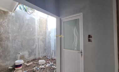 RUMAH SIAP HUNI, DEKAT PASAR SIDOREJO BARU DI SELOMARTANI