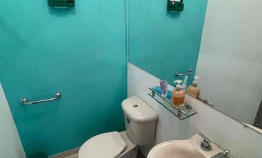 se vende casa de  1 piso en el castillo