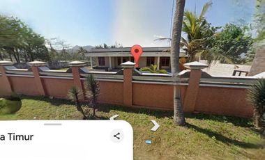 Dijual Lelang Villa Raya Mojopahit Watu Ulo Jember Dekat Pantai