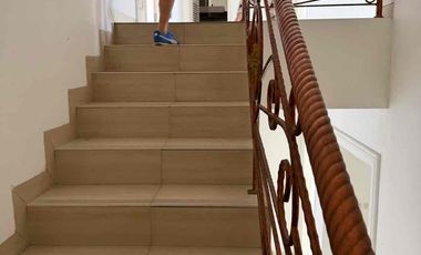 townhouse. super. terjangkau.  dekat citos.      hrg.  super. obral