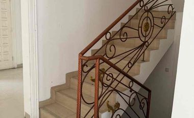 townhouse. super. terjangkau.  dekat citos.      hrg.  super. obral