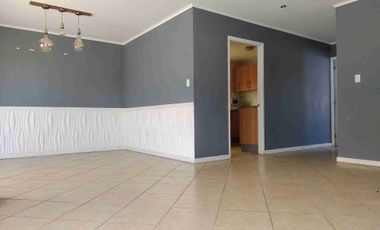 Cómoda casa en Valles del Country Talca