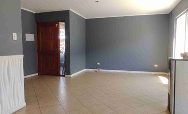 Cómoda casa en Valles del Country Talca