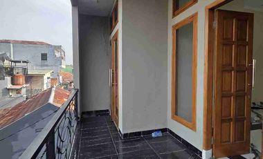 rumah 5 kamar. al Fajri, Pejaten