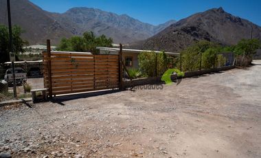 Arriendo de casa amoblada con piscina, 1D y 1B. Gastos básicos incluidos. Andacollito, Vicuña. $450 mil