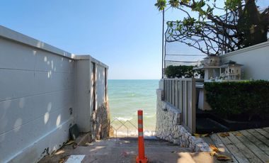 Land for Sale Near the Beach – Prime Location on Naeb Kehardt Road, Hua Hin. Rare Small Plot, Ideal for a Holiday Home