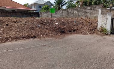 Land for Sale Near the Beach – Prime Location on Naeb Kehardt Road, Hua Hin. Rare Small Plot, Ideal for a Holiday Home