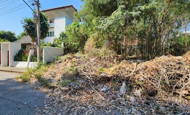 Land for Sale Near the Beach – Prime Location on Naeb Kehardt Road, Hua Hin. Rare Small Plot, Ideal for a Holiday Home