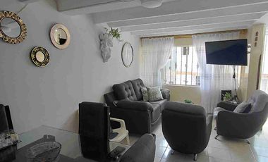 VENDO FLORIDABLANCA CASA  PEATONAL  4 ALCOBAS BARRIO SAN BERNARDO.