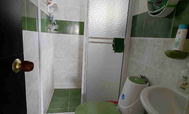 VENDO FLORIDABLANCA CASA  PEATONAL  4 ALCOBAS BARRIO SAN BERNARDO.