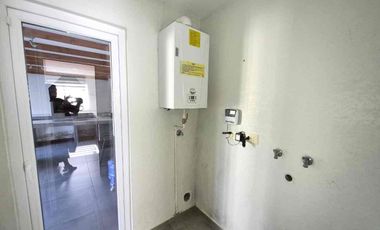 SE ARRIENDA CASA CONDOMINIO PARQUE ANTUMALAL