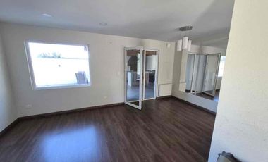 SE ARRIENDA CASA CONDOMINIO PARQUE ANTUMALAL