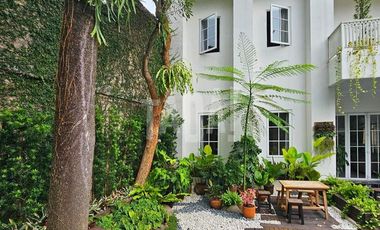 Rumah di Jual di Kemang