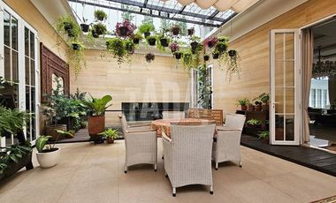 Rumah di Jual di Kemang