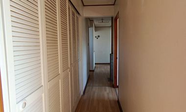 Casa en Venta,  5 dormitorios y piscina, ubicación central, en La Serena