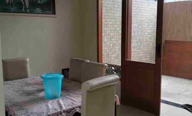 Rumah Modern di Kota Cimahi, strategis, dekat area komersil dan alun alun Cimahi, asri dan sejuk