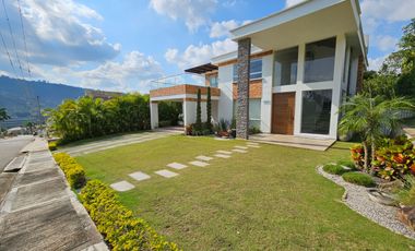 SE ARRIENDA CASA CAMPESTRE TERRAZAS DE MENSULI