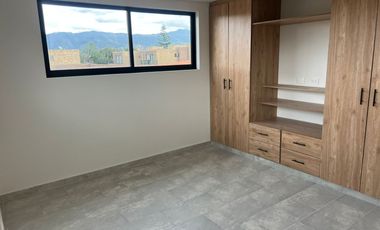 ARRIENDO ESTRENAR ESPECTACULAR CASA ANTIGUA EN SAN ANTONIO DEL BEJUCAL CUN DINAMARCA COLOMBIA.