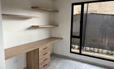 ARRIENDO ESTRENAR ESPECTACULAR CASA ANTIGUA EN SAN ANTONIO DEL BEJUCAL CUN DINAMARCA COLOMBIA.