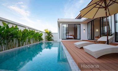 High Class Amongst Nature - Three Bedroom Contemporary Villa