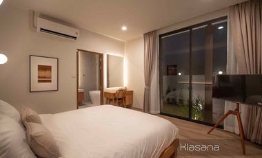High Class Amongst Nature - Three Bedroom Contemporary Villa
