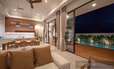 High Class Amongst Nature - Three Bedroom Contemporary Villa