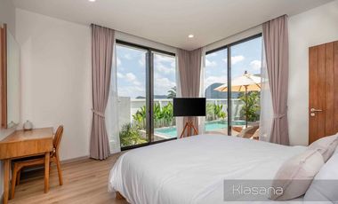 High Class Amongst Nature - Three Bedroom Contemporary Villa