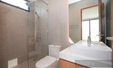 High Class Amongst Nature - Three Bedroom Contemporary Villa