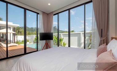High Class Amongst Nature - Three Bedroom Contemporary Villa