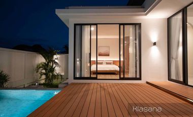 High Class Amongst Nature - Three Bedroom Contemporary Villa