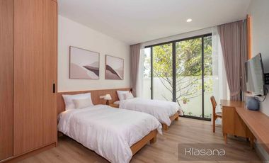 High Class Amongst Nature - Three Bedroom Contemporary Villa