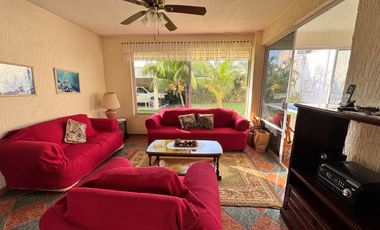 Casa en Venta. Olinalá Princesa, Granjas del Marqués