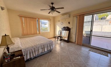 Casa en Venta. Olinalá Princesa, Granjas del Marqués