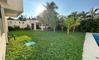 Casa en Venta. Olinalá Princesa, Granjas del Marqués