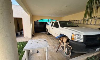 Casa en Venta. Olinalá Princesa, Granjas del Marqués