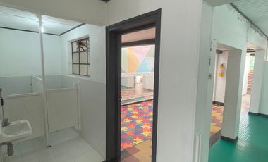 ARRIENDO CASA LOCAL SECTOR GUANTEROS ENVIGADO