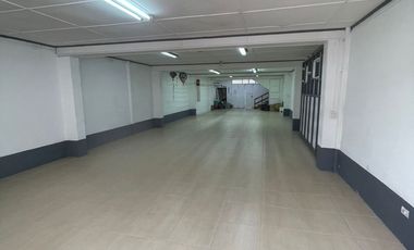 ARRIENDO CASA LOCAL SECTOR GUANTEROS ENVIGADO