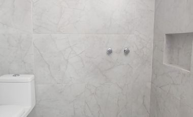 CASA EN VENTA EN ARBOLEDAS DE LOMA BELLA