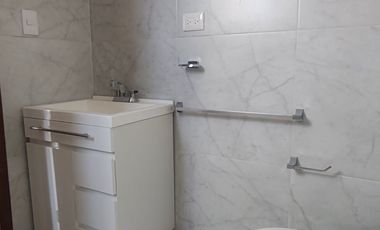 CASA EN VENTA EN ARBOLEDAS DE LOMA BELLA