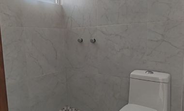 CASA EN VENTA EN ARBOLEDAS DE LOMA BELLA