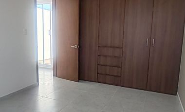 CASA EN VENTA EN ARBOLEDAS DE LOMA BELLA