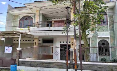 Disewakan Rumah modern 2 lt, Permata Indah Holis,akses Tol 5mnt, strategis, cocok hunian atau kantor, salon, pre wedding, dll