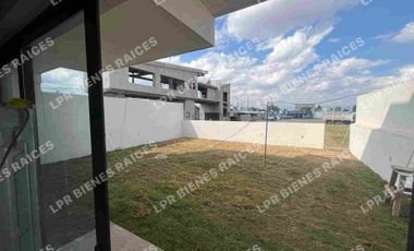 casa nueva en renta Metepec