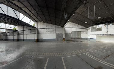 Bodega Alquilo De 4.750 M2 / $94.2 Millones / Ubicación: Cali Zona Comercial E Industrial / Excelente Vitrina