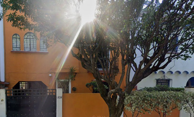 CASA EN VENTA, CALLE MANUEL LOPEZ COTIILA, DEL VALLE CDMX