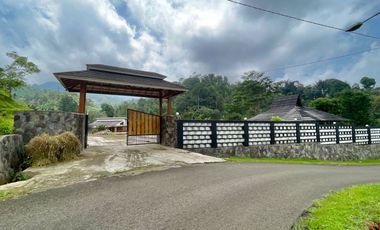 Dijual Rumah Villa Mewah 3392 m2 + Kolam di Daerah Dingin Purwakarta