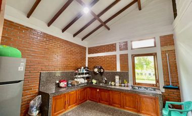 Dijual Rumah Villa Mewah 3392 m2 + Kolam di Daerah Dingin Purwakarta